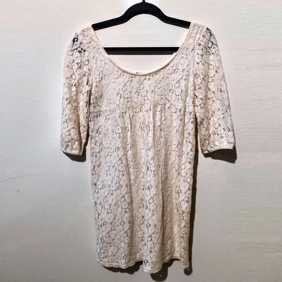 Everly Lace Boho Dress - Picture 4 of 8